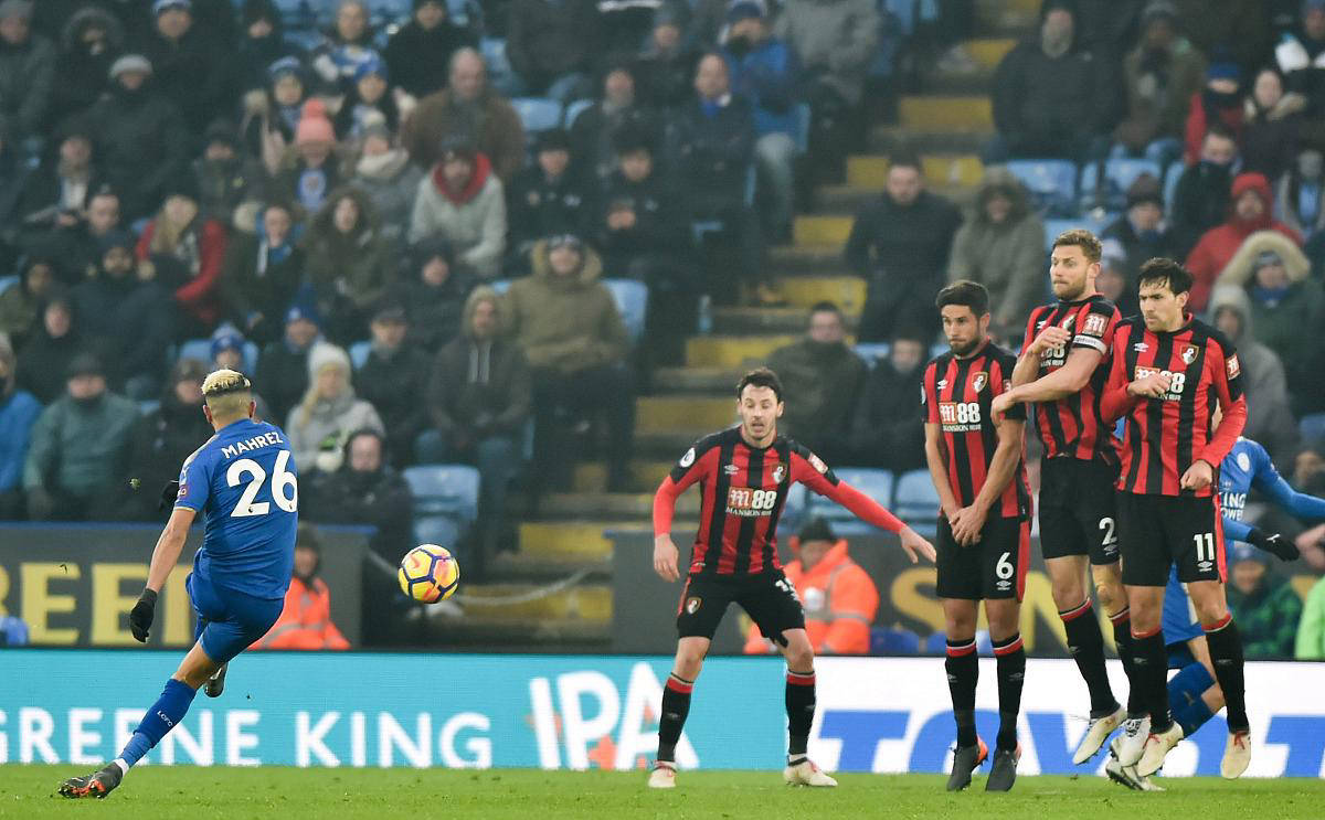 基恩建功，狼队主场击败伯恩茅斯
